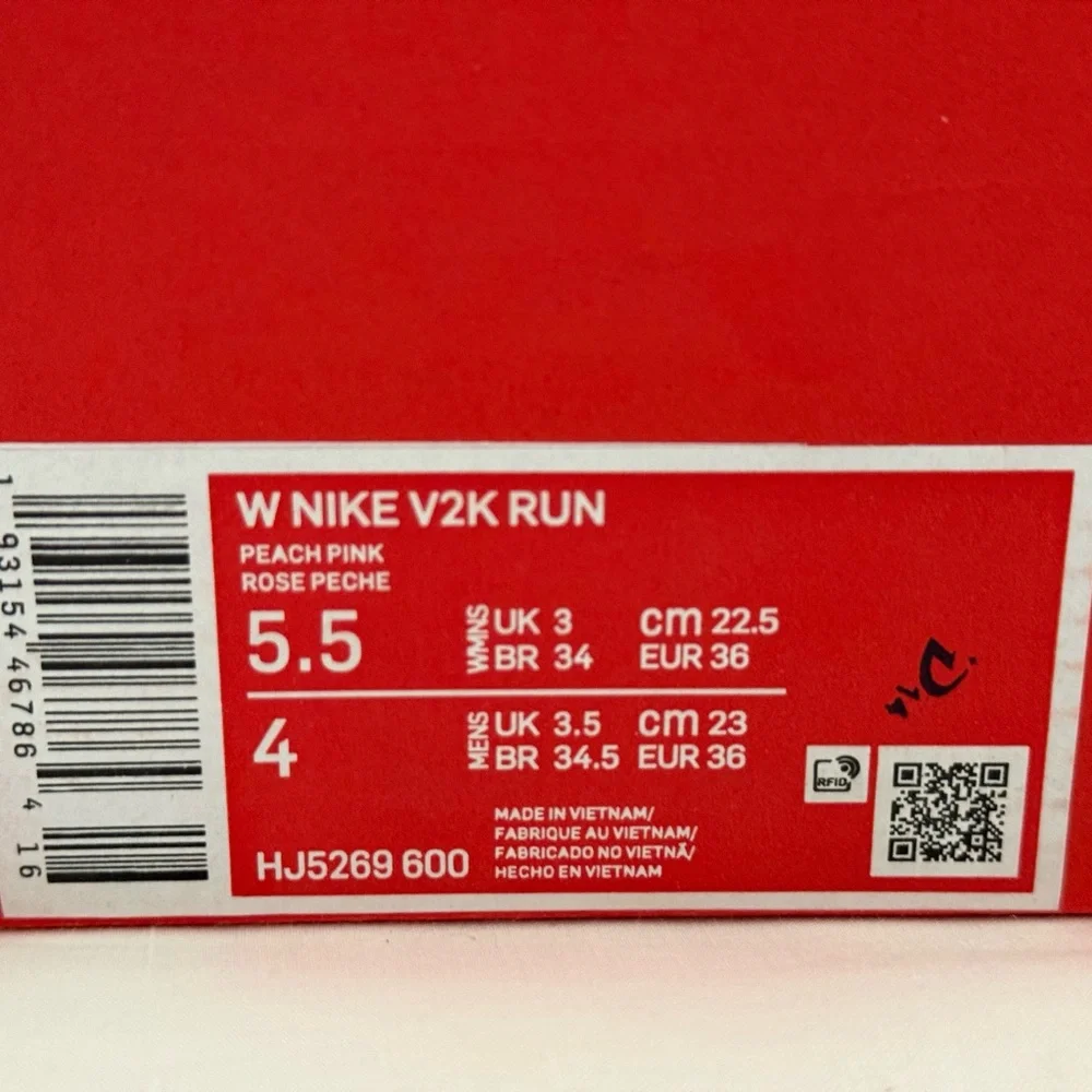 NWT Nike SAKURA sneakers in EU 5.5 - Picture 3 of 3